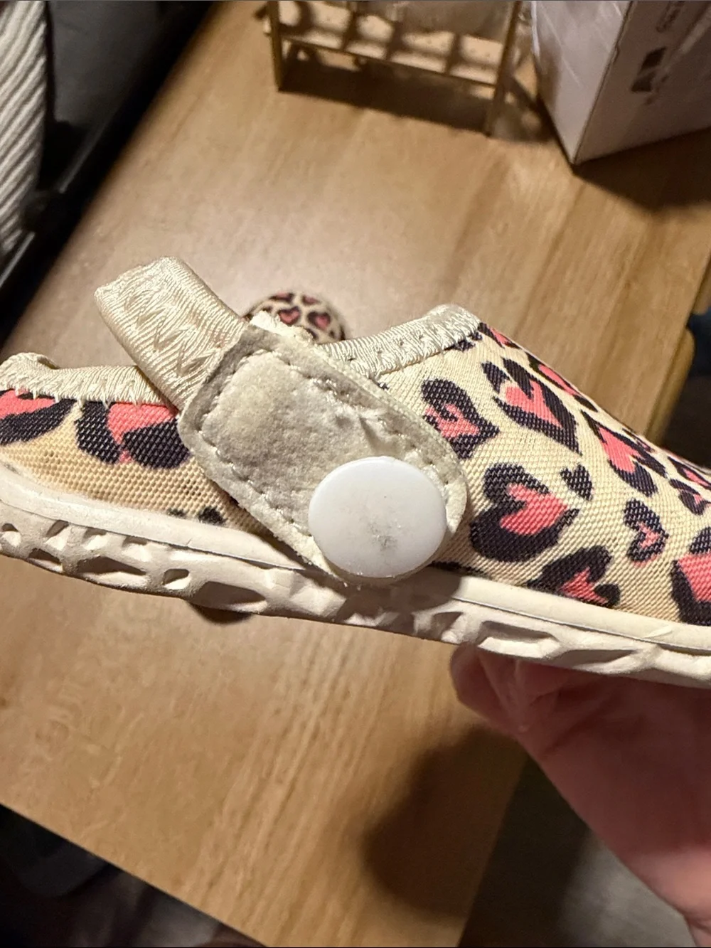 Kids Leopard Heart Slip-On Water Shoes in Beige and Pink